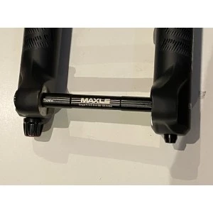 Rock-shox Fourche ROCKSHOX Lyrik RC2 DebonAir 27.5" 170mm Boost 15x110mm Charger 2 2 Rock-shox Fourche ROCKSHOX Lyrik RC2 DebonAir 27.5" 170mm Boost 15x110mm Charger 2 – Image 2