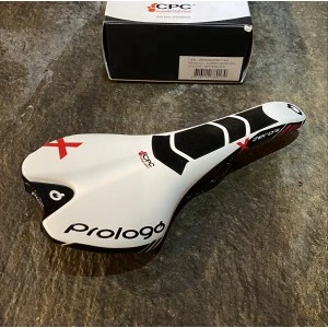 Selle PROLOGO X ZERO 2 CPC NACK Carbon 134mm Blanc & Noir 3 Selle PROLOGO X ZERO 2 CPC NACK Carbon 134mm Blanc & Noir – Image 3
